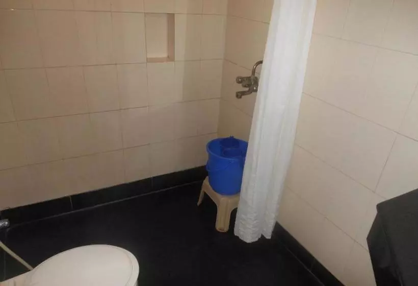 Fotos del hotel New Woodlands:  9