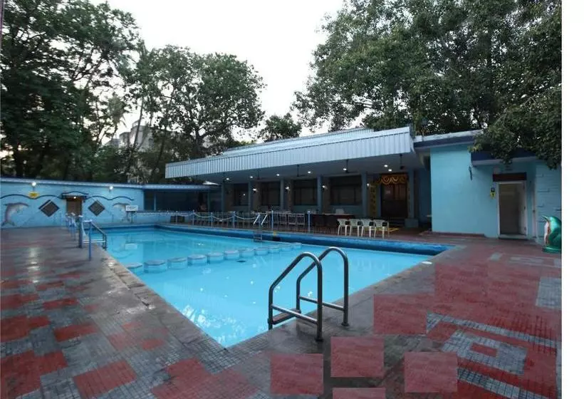 Fotos del hotel New Woodlands:  3