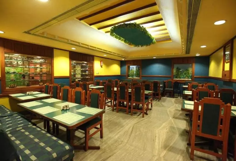 Fotos del hotel New Woodlands:  4