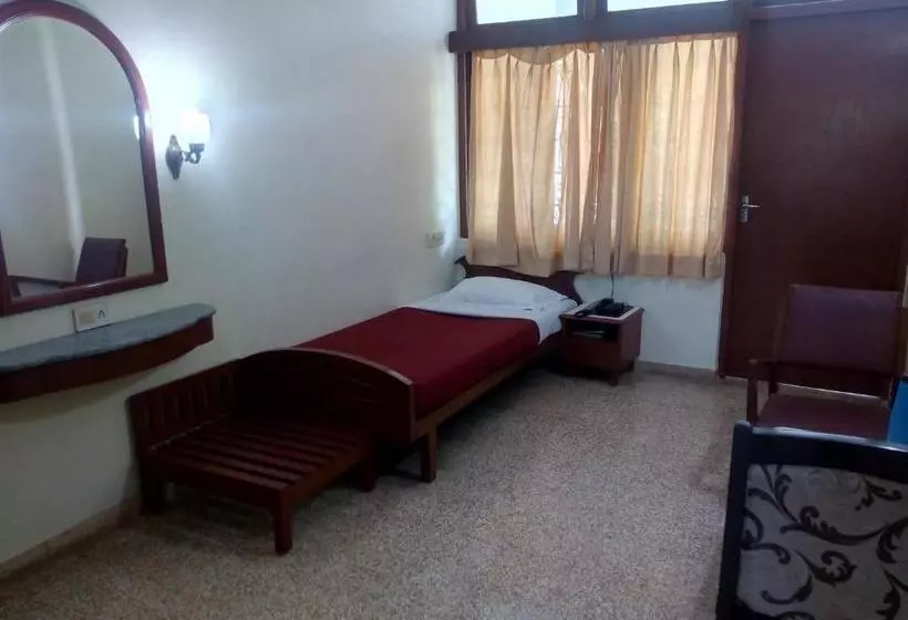 Fotos del hotel New Woodlands:  14