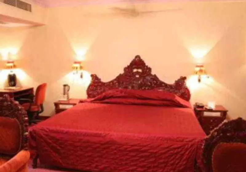 Fotos del hotel Grand Sartaj:  13