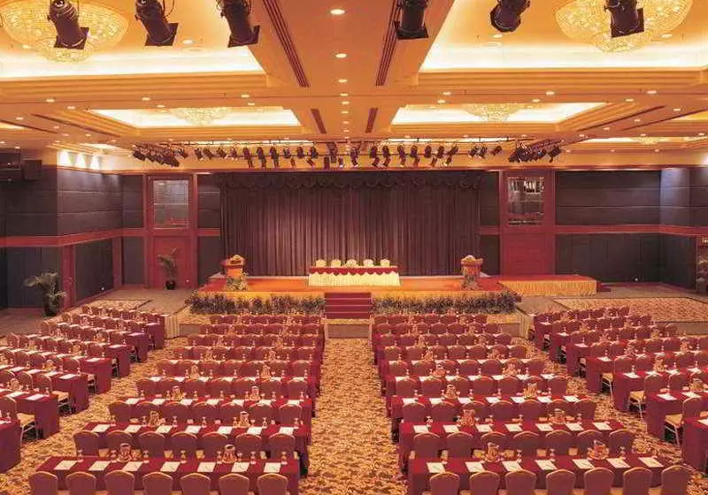 Fotos del hotel Crown Princess:  3