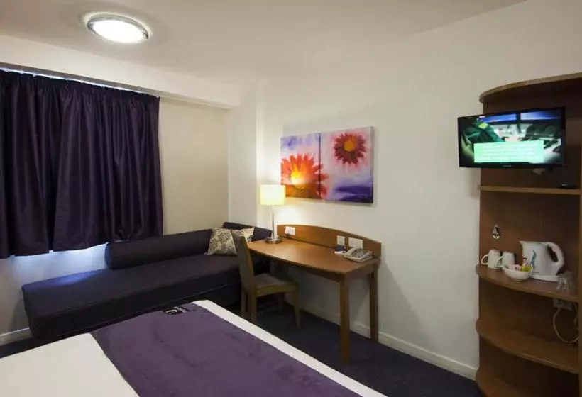 Fotos del hotel Premier Inn Glasgow City George Square:  2
