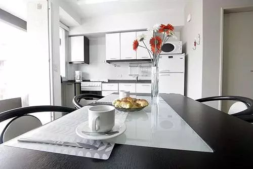 Fotos del hotel Atenea Suites:  5