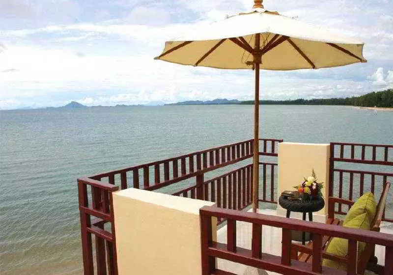 Fotos del hotel Lanta All Seasons Beach Resort:  3