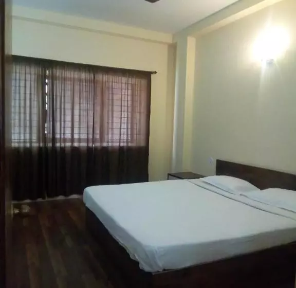 Fotos del hotel Samruddhi Suites:  7