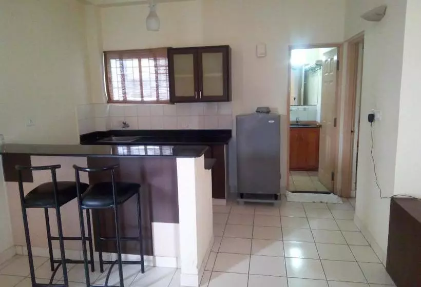 Fotos del hotel Samruddhi Suites:  4