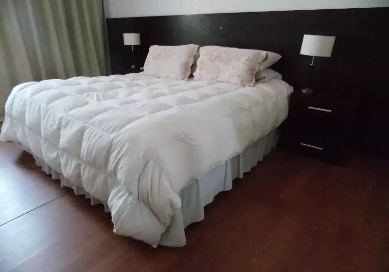 Fotos del hotel Nuñez Suites:  7