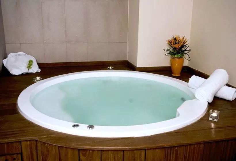 Fotos del hotel Ventura Hotel & Suites Interlomas:  4