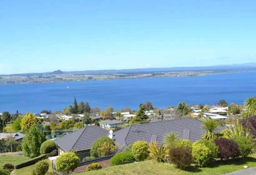 Fotos del hotel Tauhara Sunrise Lodge:  5