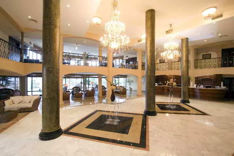 Fotos del hotel Aquamarine Sun Flower Resort :  4