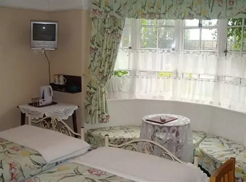 Millstones Country Hotel