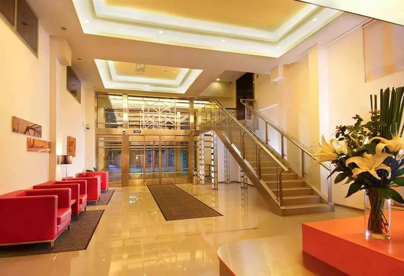 Fotos del hotel Ibis Shanghai Xujiahui:  3