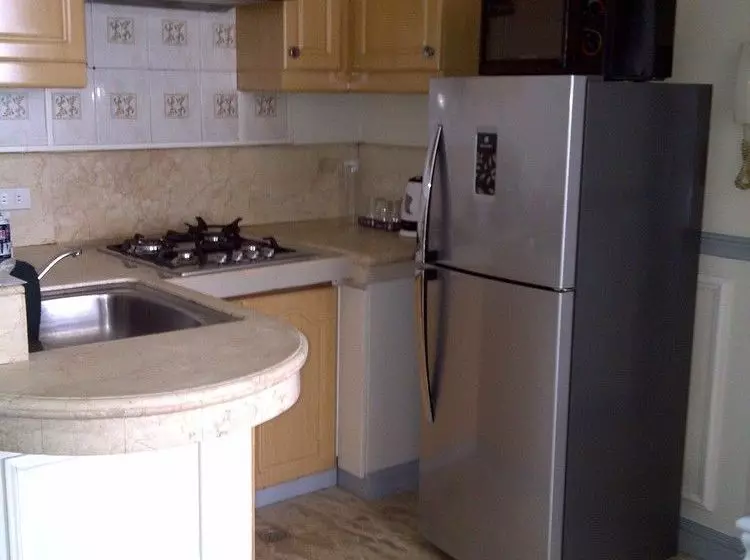 Fotos del hotel The Baywatch Tower Manila:  8