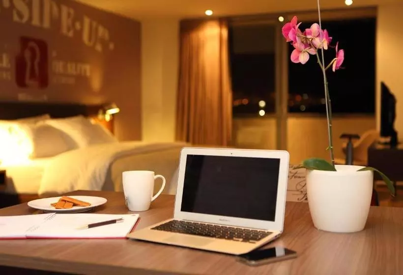 Fotos del hotel Sites:  8