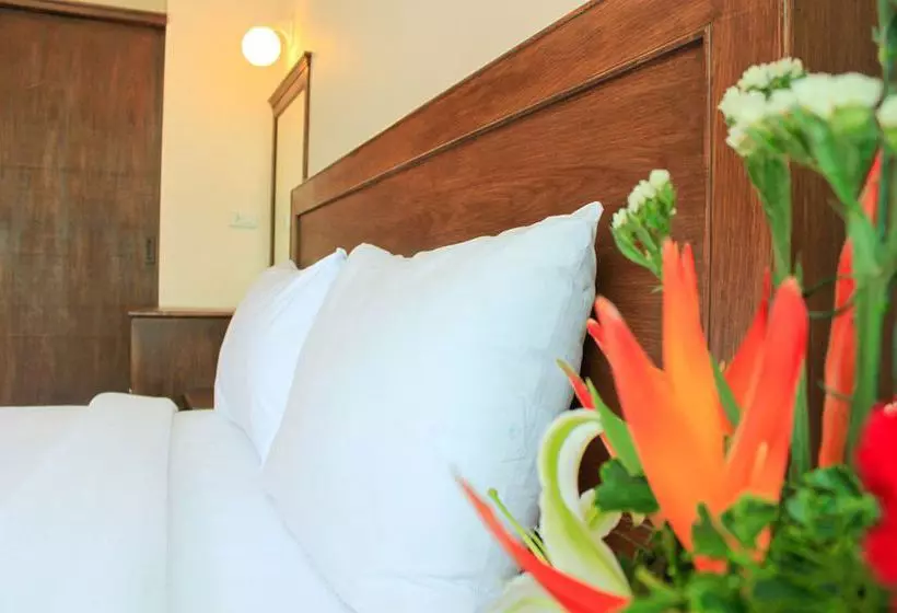 Fotos del hotel Hathai Villa:  7