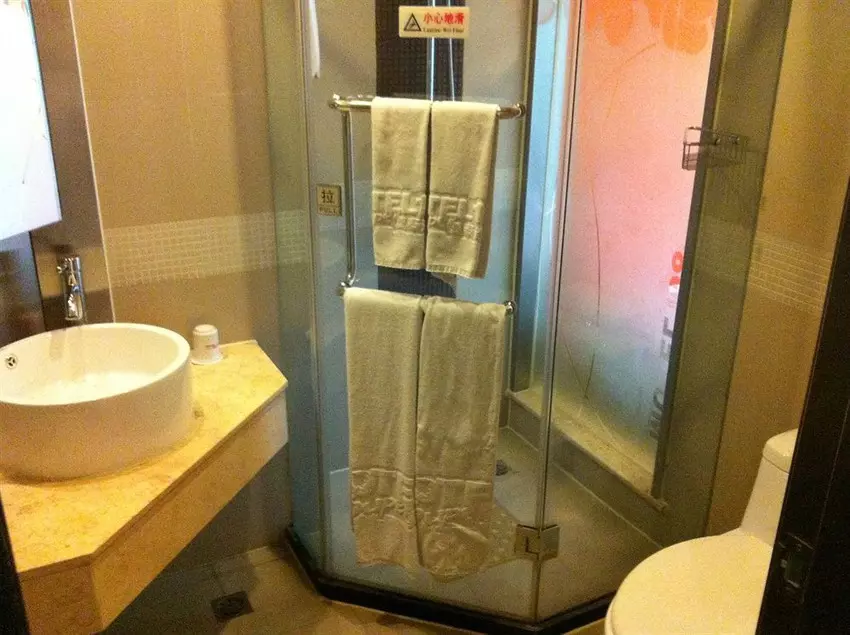 Fotos del hotel Motel 168 Hangzhou Ti Yu Chang Road Inn:  2