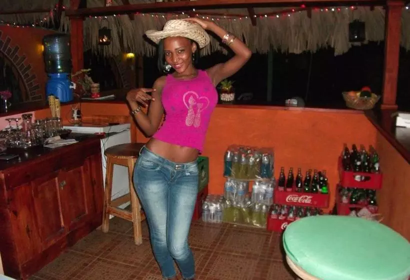 Fotos del hotel Playa Chiquita:  15