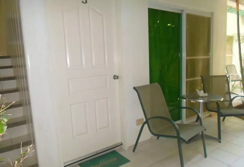 Fotos del hotel Roxon Apartments:  13