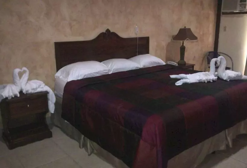 Fotos del hotel Cibeles La Ceiba:  2