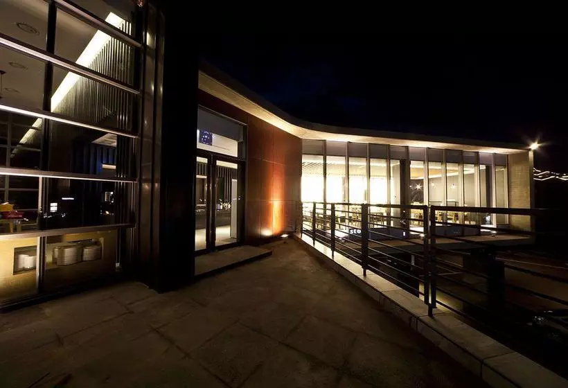 Fotos del hotel Luston Villa & Hotel:  17