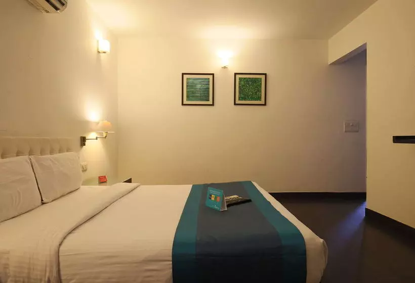 Fotos del hotel Fab Aashraye Nehru Place:  11