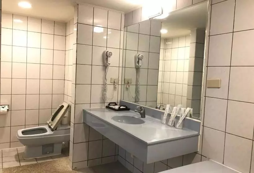 Fotos del hotel The First Plaza:  5