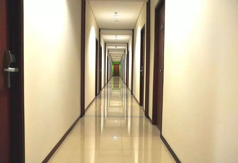 Fotos del hotel Capital O 1748 Thamrin Condotel:  4