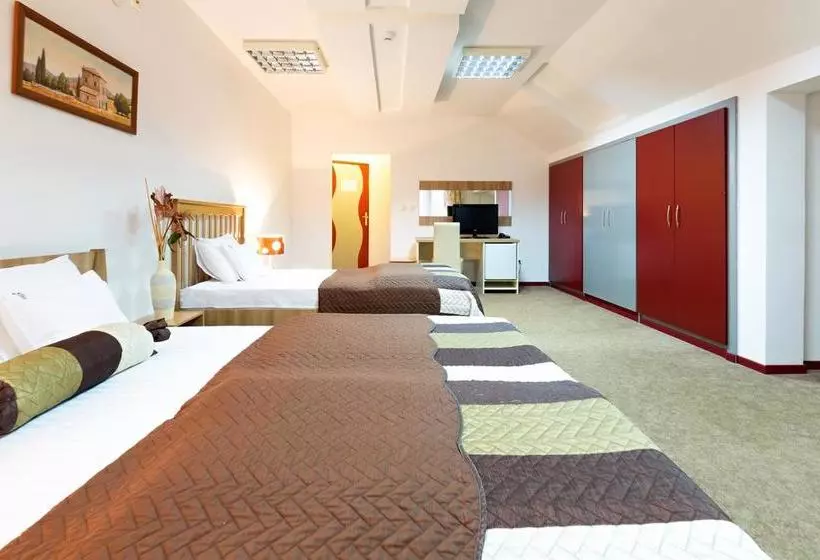Fotos del hotel Garni  Family:  8