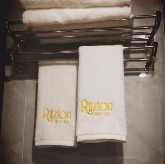 Fotos del hotel Ritzton:  20