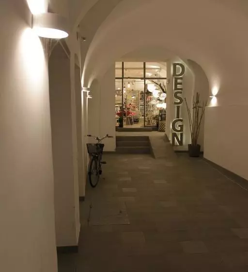 Fotos del hotel Urban Homy Ljubljana:  2