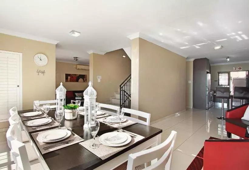 Fotos del hotel Star Holiday Apartments:  13