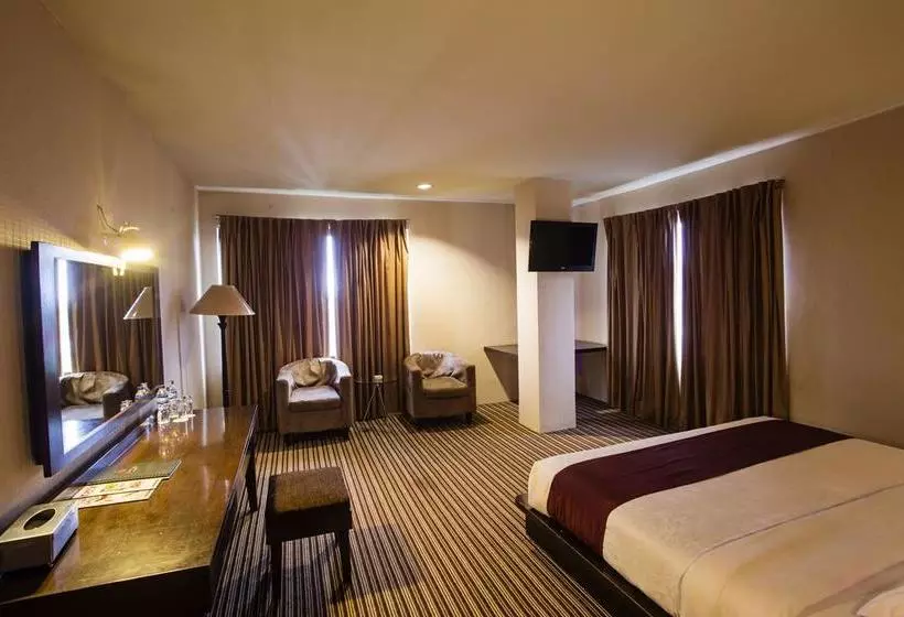 Fotos del hotel Kenari Tower:  13