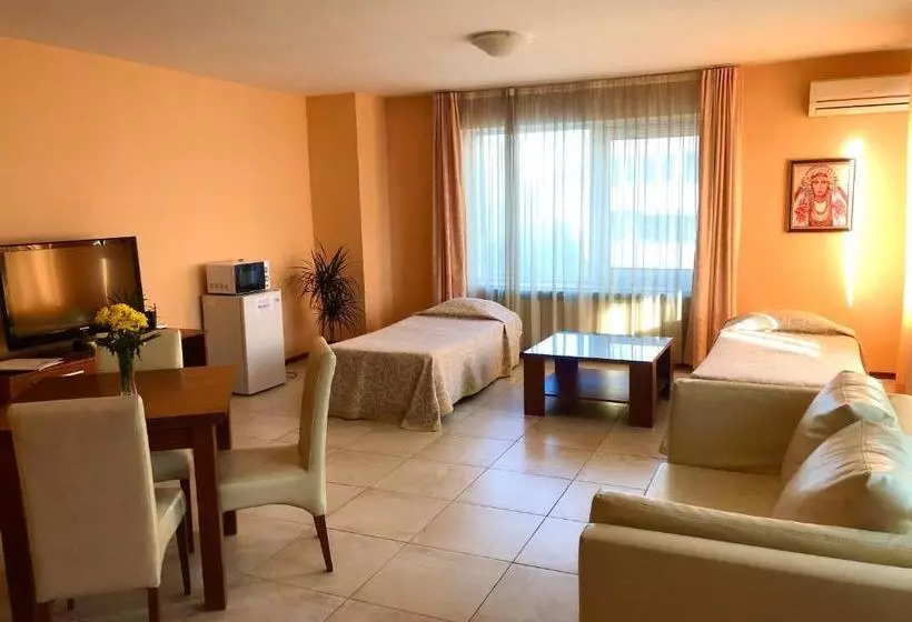 Fotos del hotel Arena Tarnovo:  8