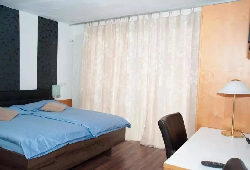 Fotos del hotel White Horse:  6