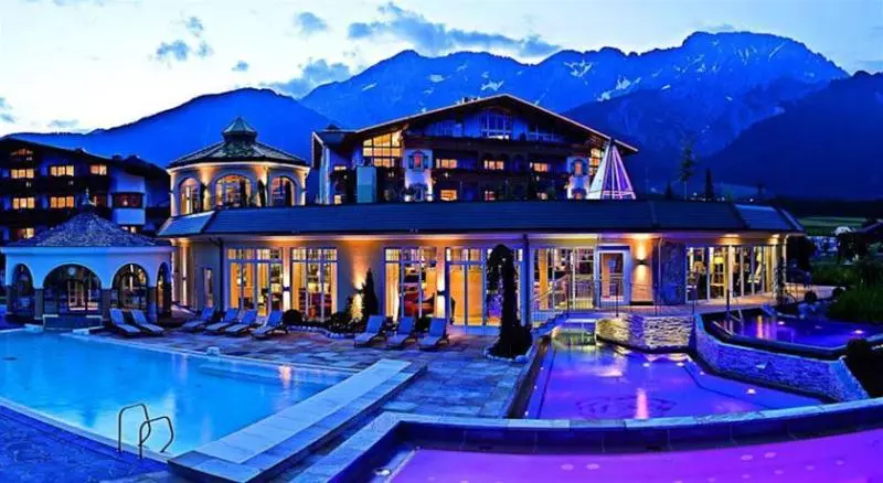 Fotos del hotel Alpenresort Schwarz:  2