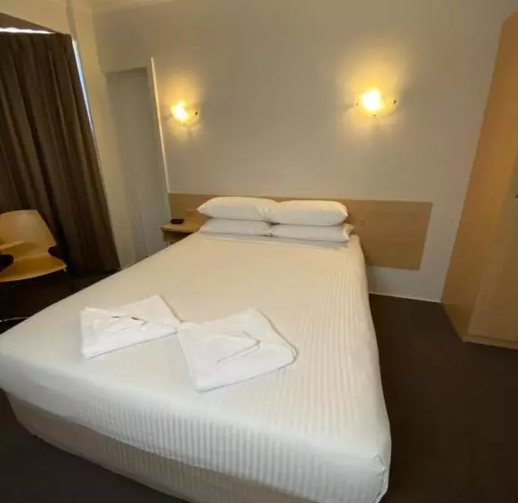 Fotos del hotel Aviators Lodge:  10