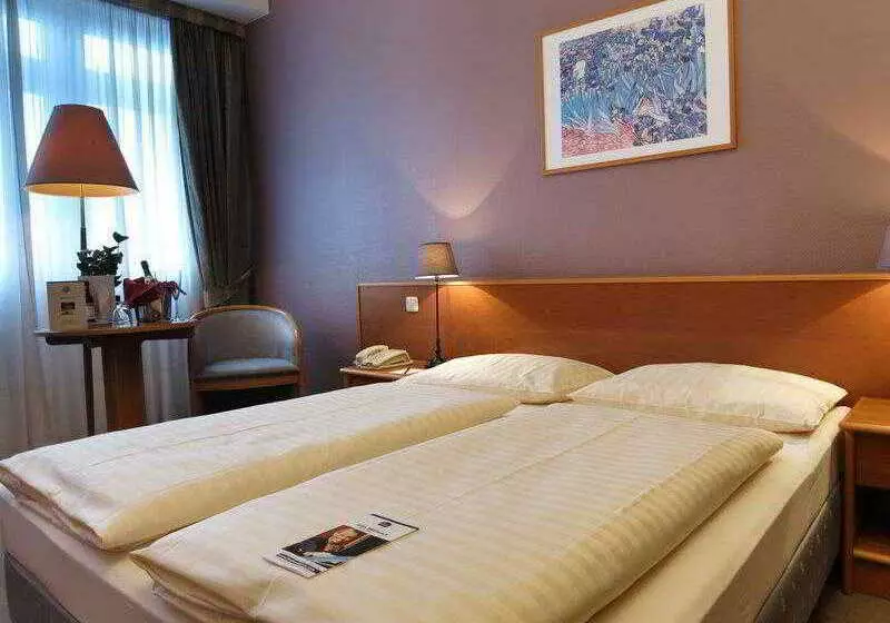 Fotos del hotel Hotel President:  13