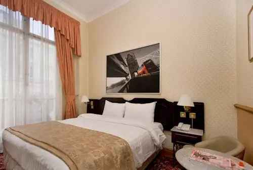 Fotos del hotel Holiday Villa:  8