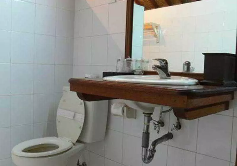 Fotos del hotel Puri Taman Kelapa - Garden Cottages:  3