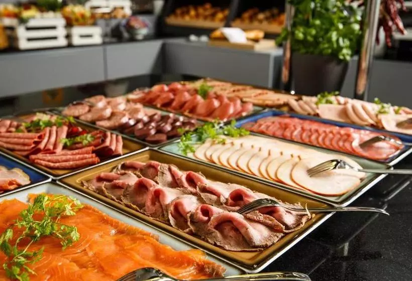 Fotos del hotel Holiday Inn Düsseldorf  Hafen:  5