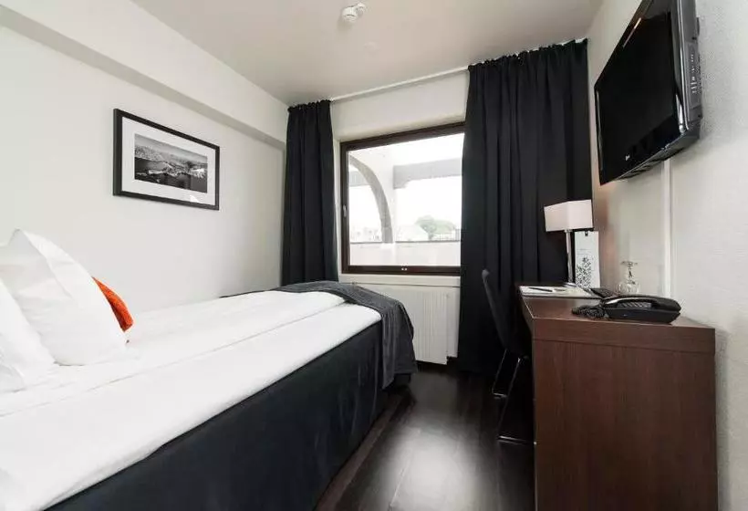 Fotos del hotel First Hotel Atlantica:  8