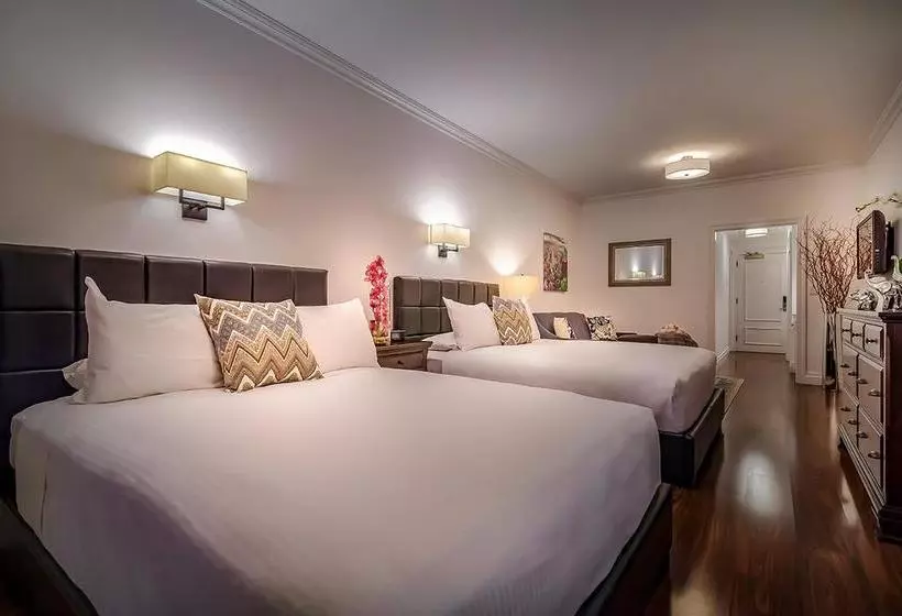 Fotos del hotel Avalon:  9