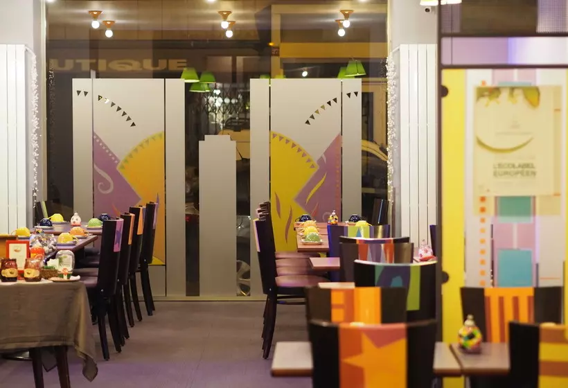 Fotos del hotel Splendid Hôtel Grenoble Centre Gare:  15