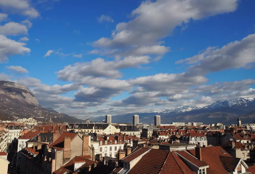 Fotos del hotel Splendid Hôtel Grenoble Centre Gare:  8