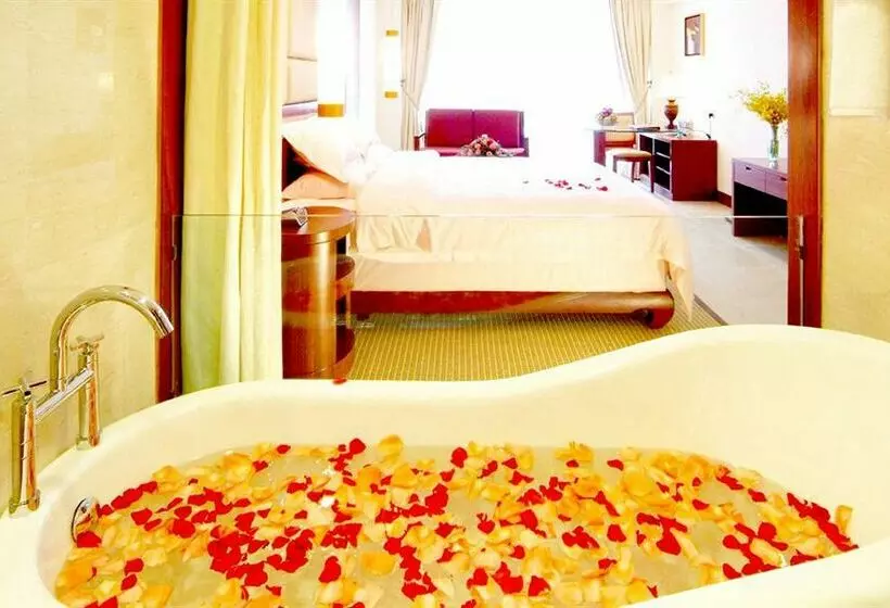 The HNA Beach & Spa Resort