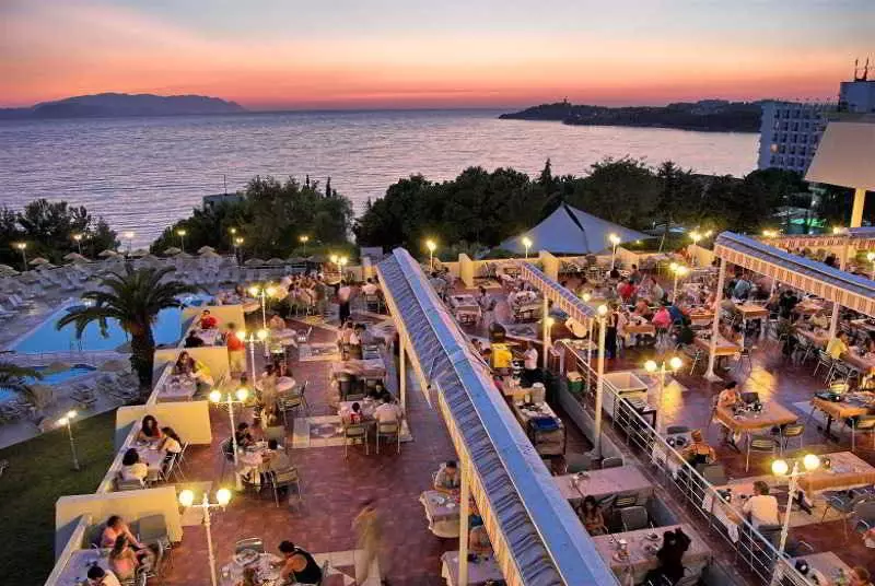 Fotos del hotel Blue Vista Hill Hotel:  8