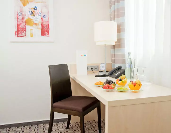 Fotos del hotel Select Hotel Hamburg Nord:  9