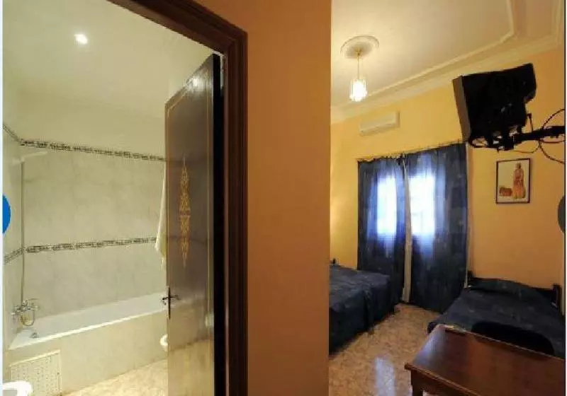 Fotos del hotel Nadia:  2