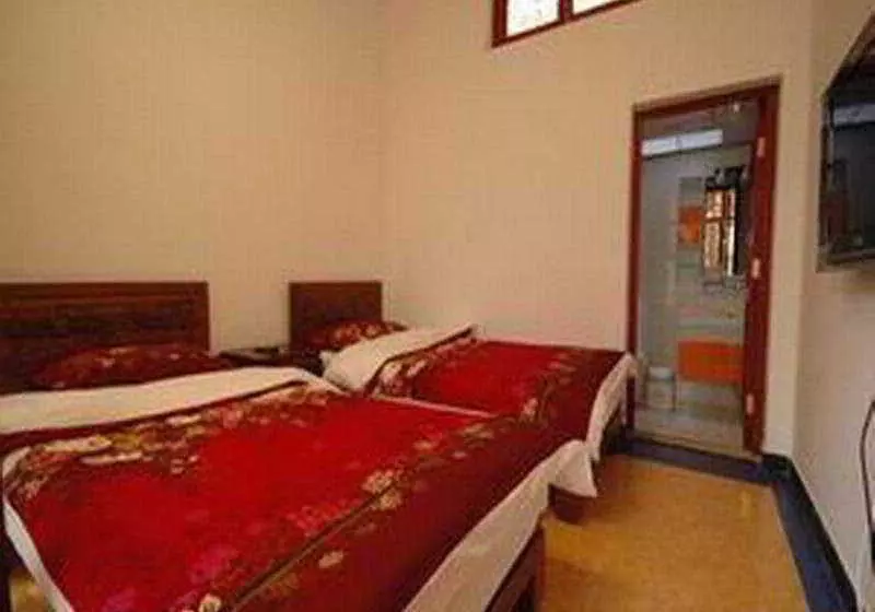 Fotos del hotel Tiananmen Best Year Courtyard:  11